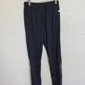 ISAORA  joggers size Small